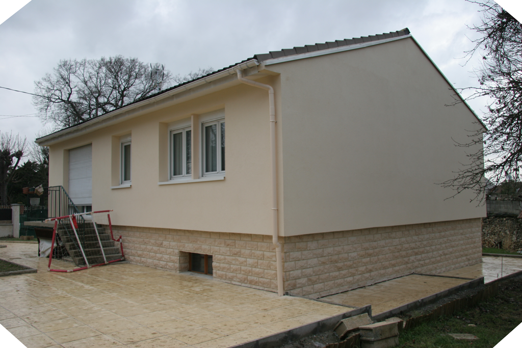 Une-maison-Phénix-isolée-par-l'extérieure