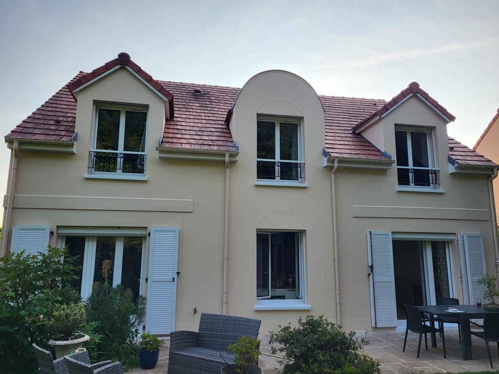 Ravalement et mise en valeur de façade à Ozoir-la-Ferrière