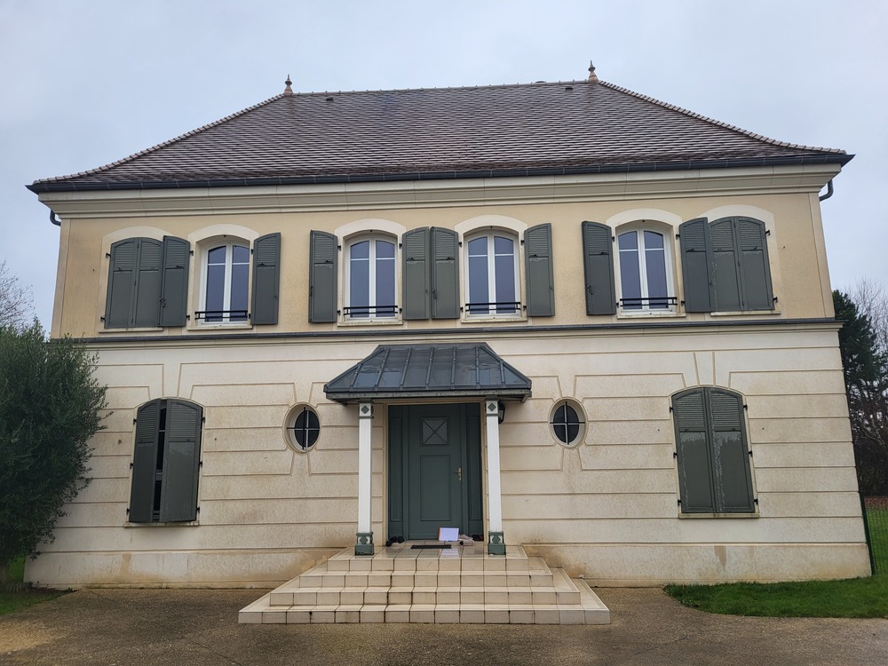Avant ravalement imperméabilité peinture